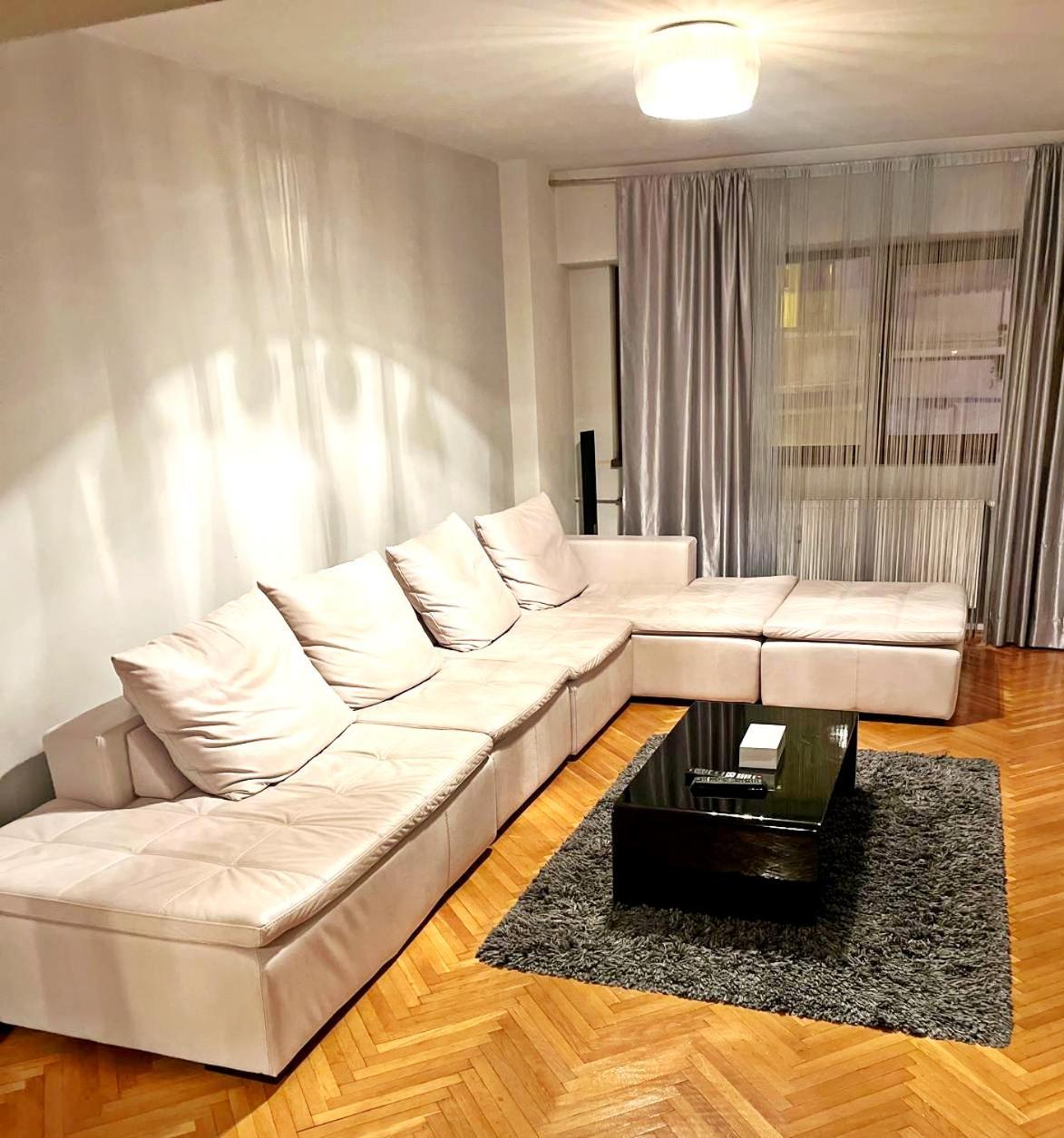 Romana 100 Sqm Deluxe Apartament Βουκουρέστι Εξωτερικό φωτογραφία